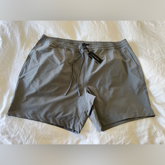 J. Hilburn Other - J Hilburn | Shorts Men's SZ 43 Gray Athletic Casual Polyester Gym Yoga Unlined